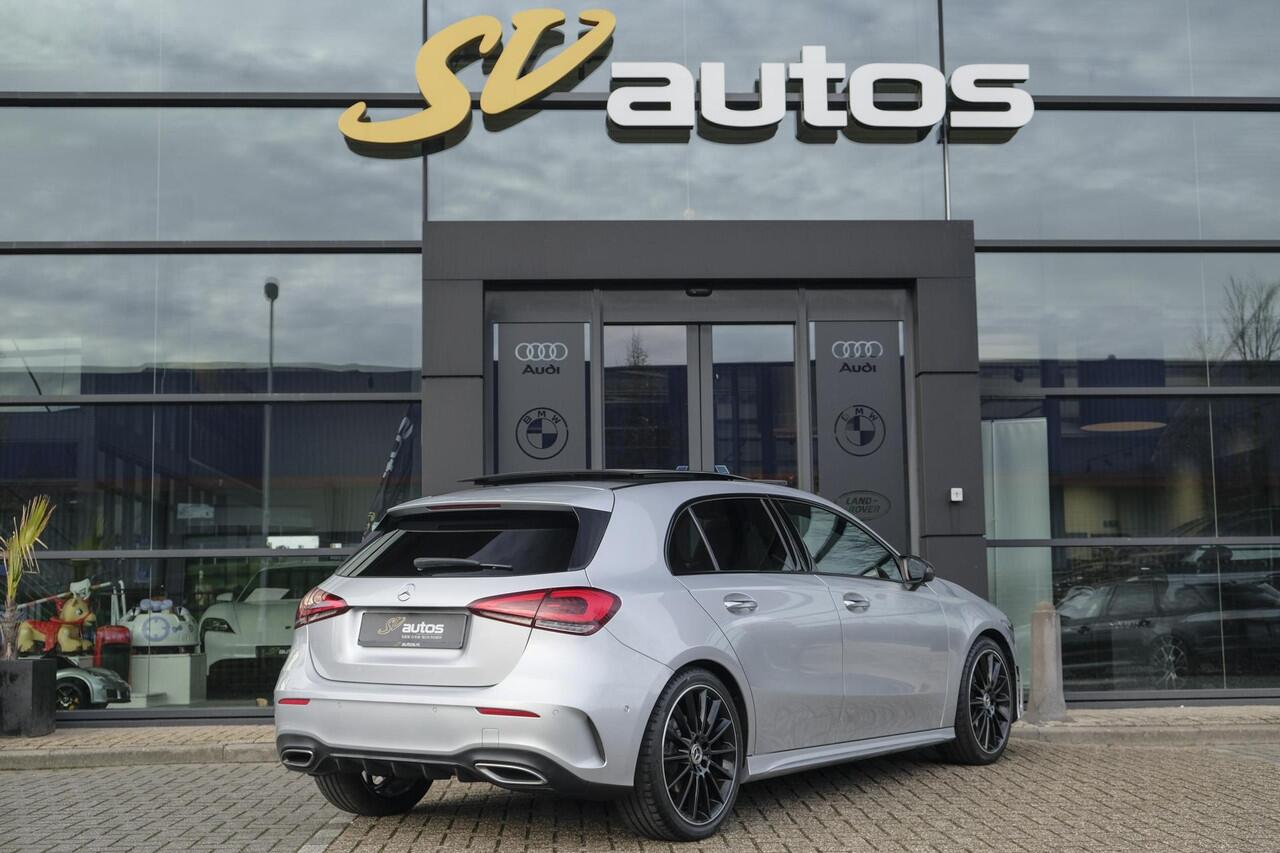 Mercedes-Benz A-KLASSE A220 AMG 190pk Panoramadak Widescreen Night pakket 19" LMV Sfeerverlichting