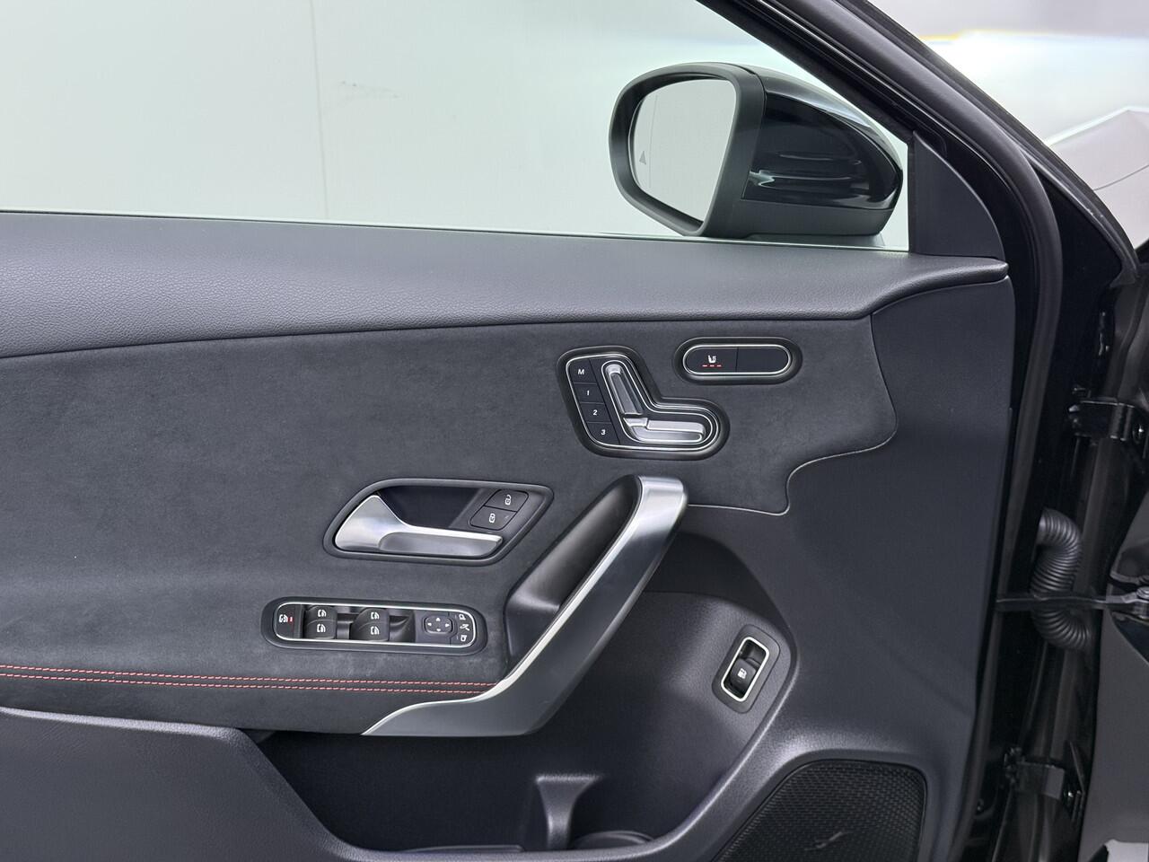 Mercedes-Benz A-KLASSE 250 e AMG line | Pano HUD Memory Sound 360 Camera