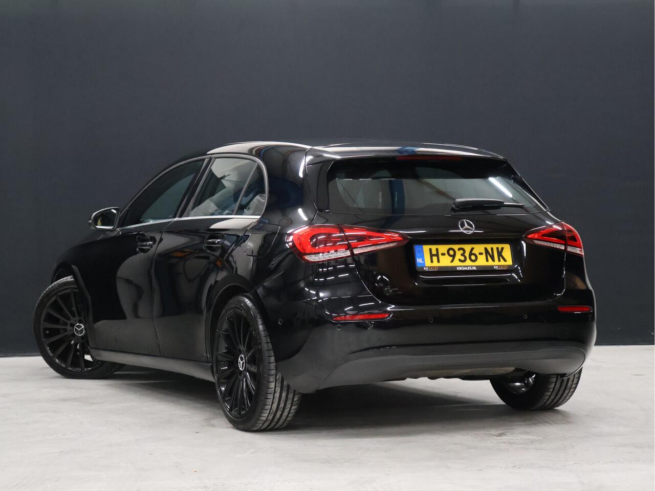 Mercedes-Benz A-KLASSE 160 Sport Business Solution *WEEKAANBIEDING* [WIDESCREEN, APPLE CARPLAY, ANDROID AUTO, STOELVERWARMING, CAMERA, SPORTSTOELEN, NIEUWSTAAT]