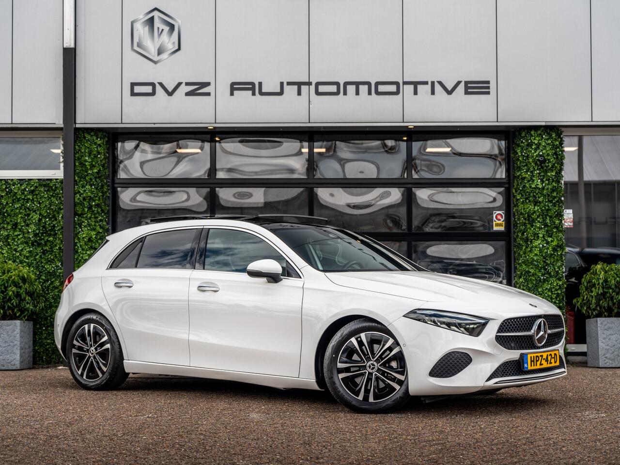 Mercedes-Benz A-KLASSE 180 Luxury Line | Pano | Sfeer | Facelift | BTW