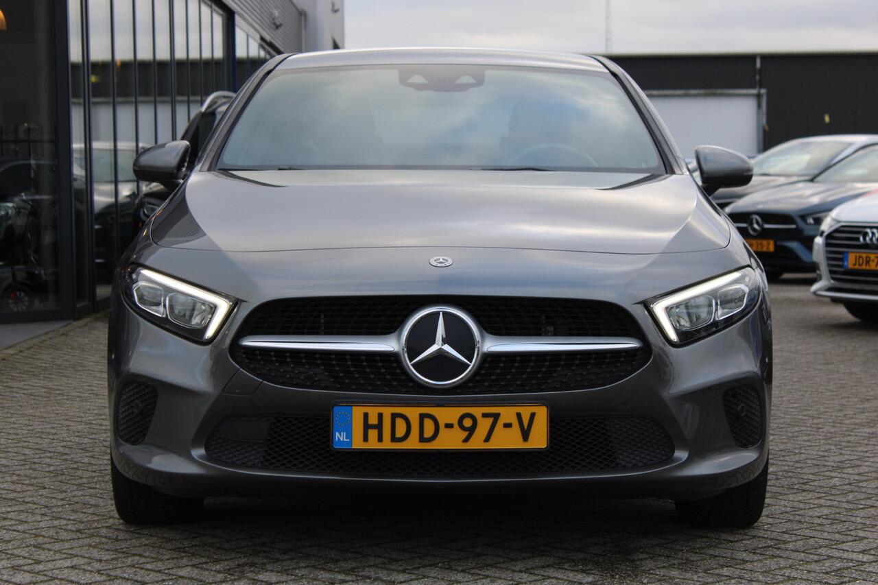 Mercedes-Benz A-KLASSE 250e AUT8 Premium LEDER CARPLAY WIDESCREEN SFEER CAMERA