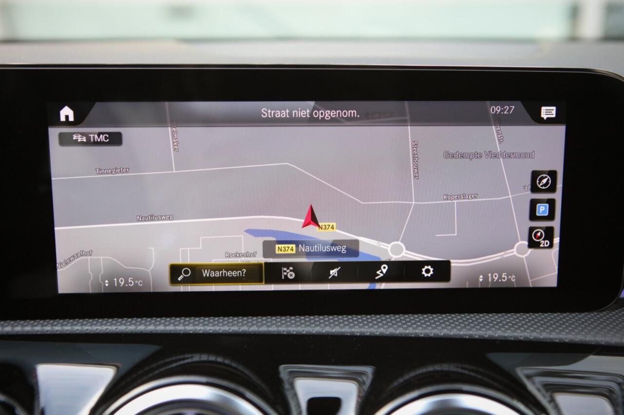 Mercedes-Benz A-KLASSE 200 Bns Sol. AMG | Sfeerverlichting |