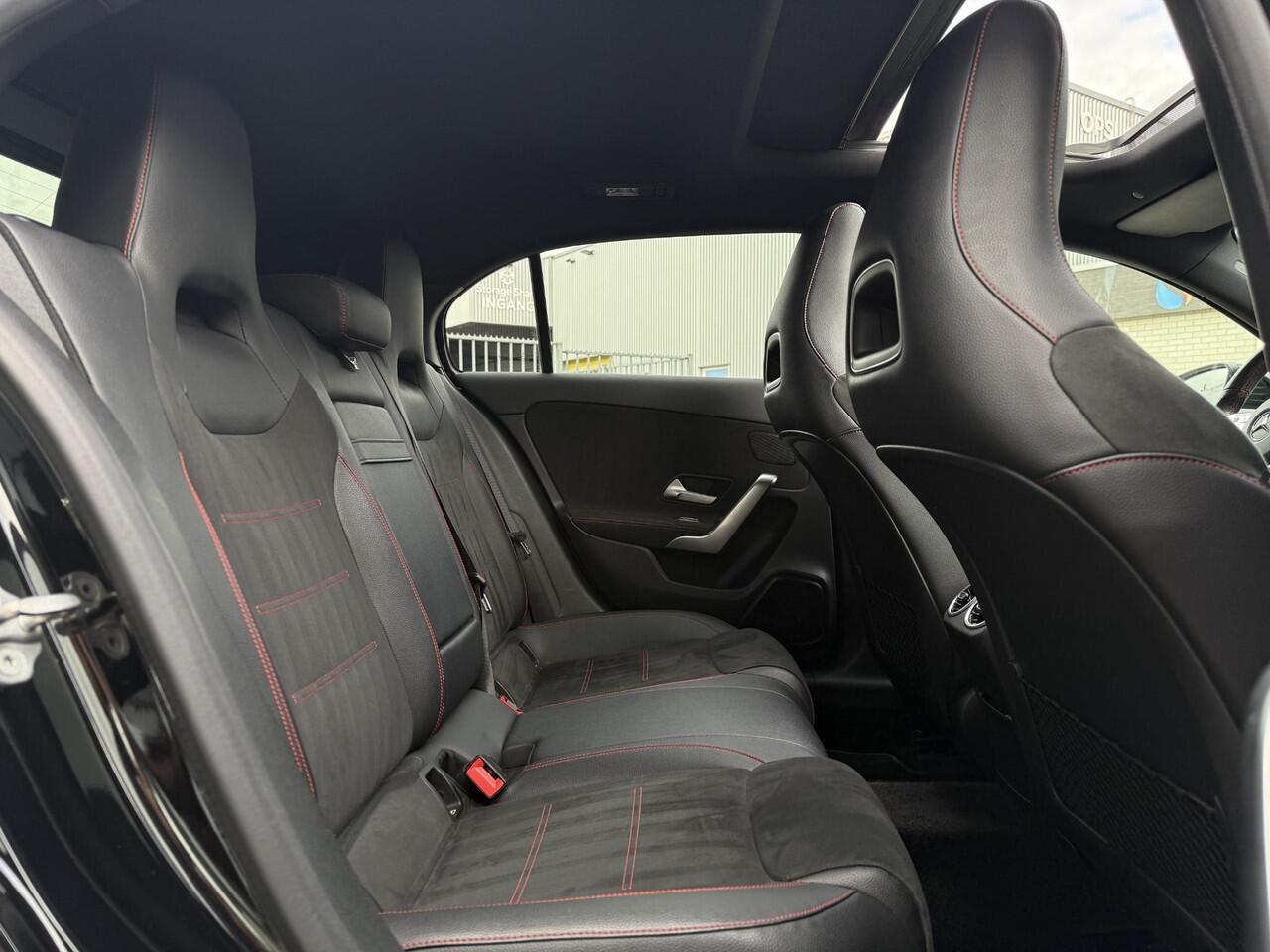 Mercedes-Benz A-KLASSE 180 Aut. Sol. AMG Sport | Panorama | Burmester | Memory | Multi Beam |