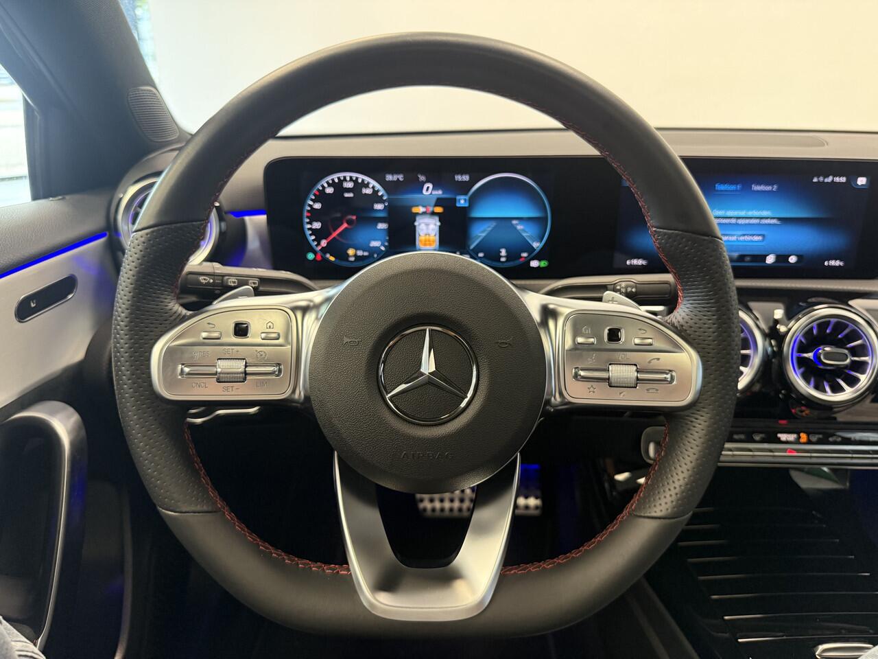 Mercedes-Benz A-KLASSE 180 Business Solution AMG Cruise/CLimate panoramadak PDC Multibeam LED NAP 24 maanden garantie mogelijk (*vraag naar de voorwaarden)