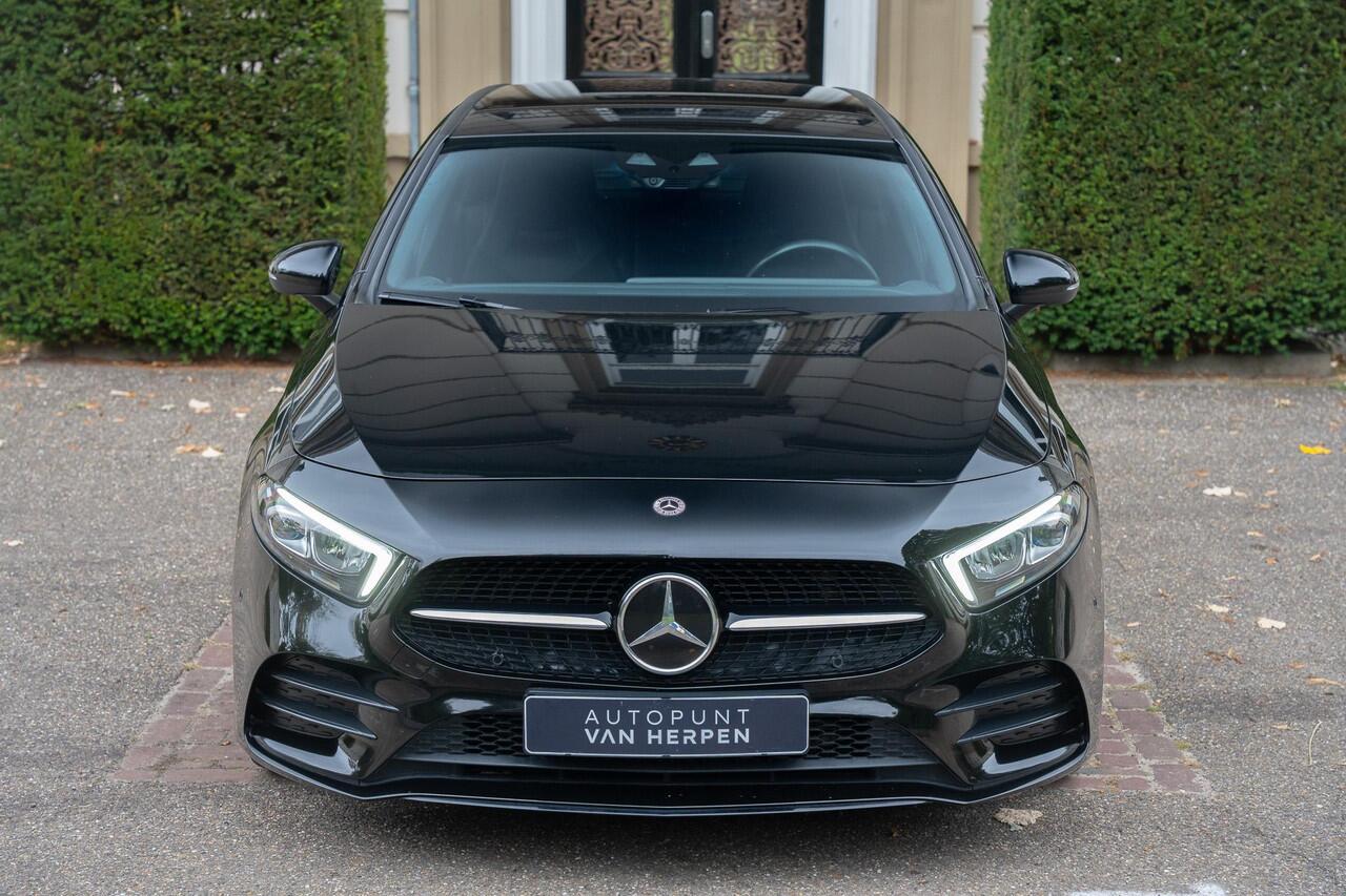 Mercedes-Benz A-KLASSE 250 AMG Edition ADAPTIVE | CARPLAY | CAMERA | AMBIANT | 19 INCH