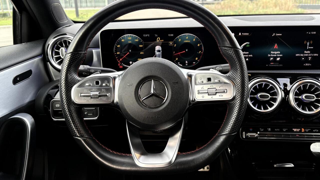 Mercedes-Benz A-KLASSE 250 Premium AMG Widescreen camera