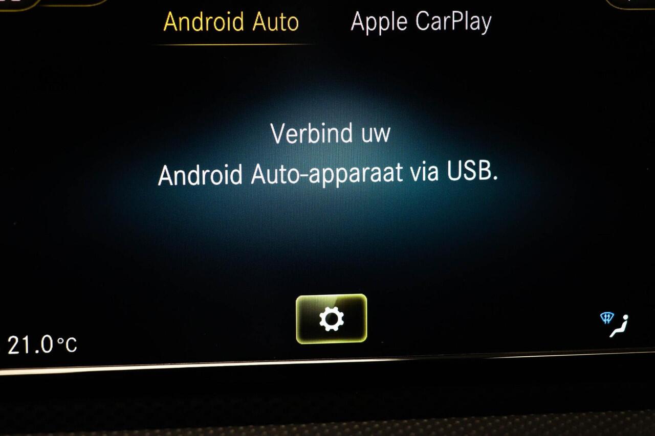 Mercedes-Benz A-KLASSE 250 e Premium Plus | SFEERVERLICHTING | DAB | APPLE | 18" | AMG |