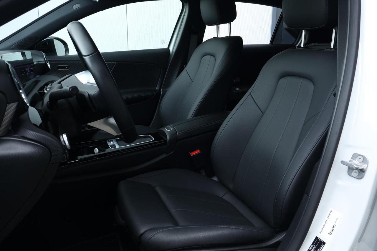 Mercedes-Benz A-KLASSE 250 e Luxury Line