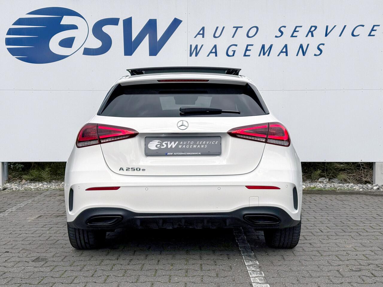 Mercedes-Benz A-KLASSE 250 e Business Solution AMG Limited | Pano | Ambient Light | Camera | LED | MBUX | 19 inch