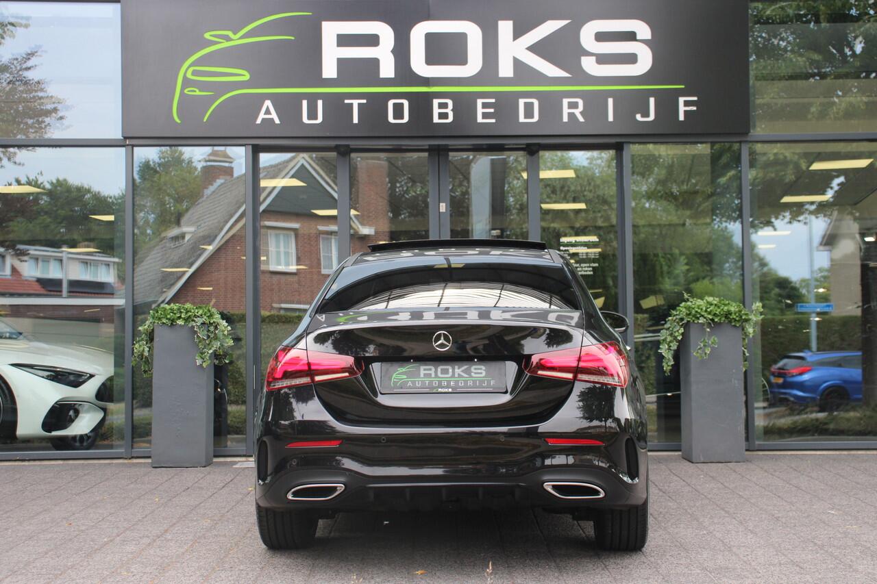 Mercedes-Benz A-KLASSE 250 e Business Solution AMG Limited Night Pakket/Navi/Camera/Keyless/Memory/Panoramadak/sfeerverlichting/H-leder/19Inch