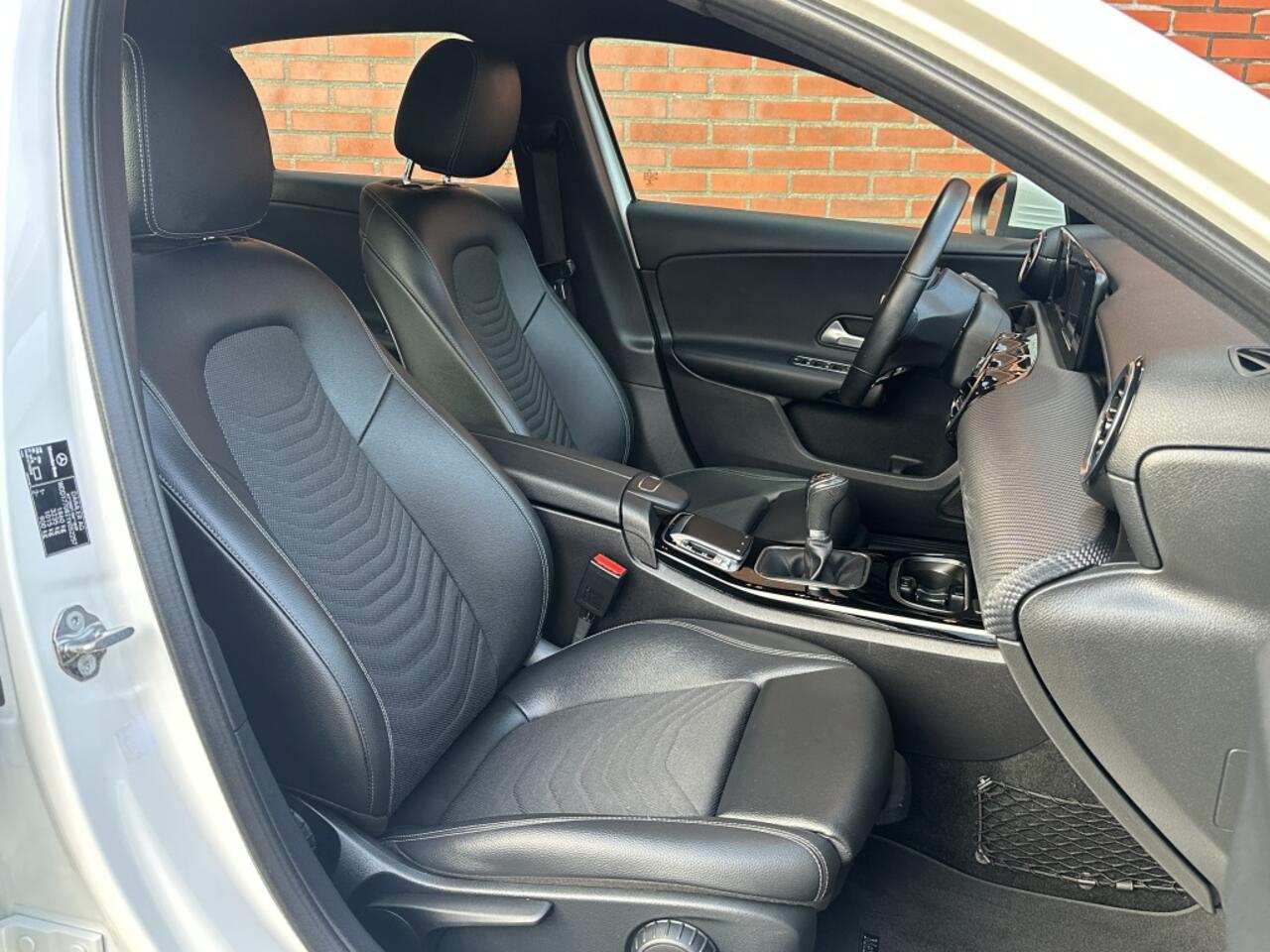 Mercedes-Benz A-KLASSE 160 Progressive Half leder Navigatie Camera