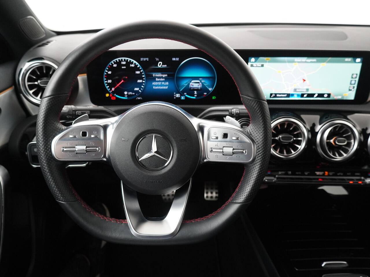 Mercedes-Benz A-KLASSE 180 Automaat BussSolution AMG 18"LM /Clima/Cruise/Camera