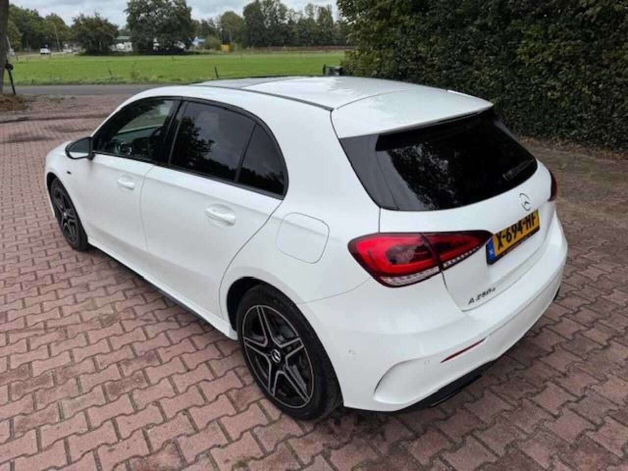 Mercedes-Benz A-KLASSE 250E BUSINESS SOLUTION AMG LIMITED/PANO/LED