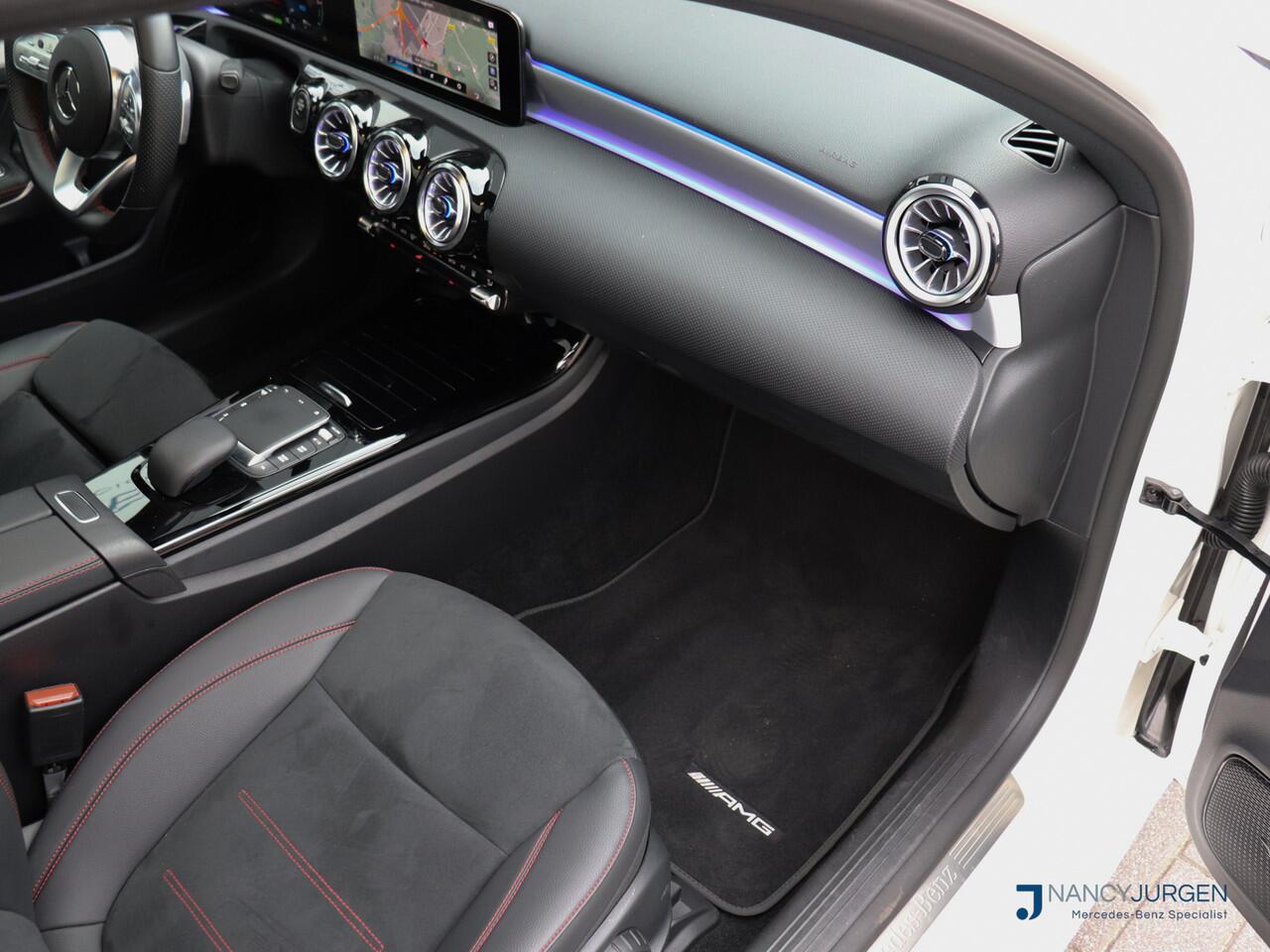 Mercedes-Benz A-KLASSE 250 e AMG| 8G Aut | MBUX High End | Night Pakket | Panoramadak | Apple Car Play/Android Auto | Ambiente Light | Sound System | Parkeer Paket | Model 2023 | Incl. 12 maanden Full Certified Car Garantie