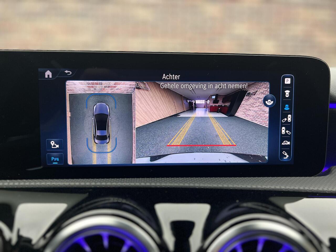 Mercedes-Benz A-KLASSE 250 e AMG Line Panorama Memory Sfeer 360 BTW