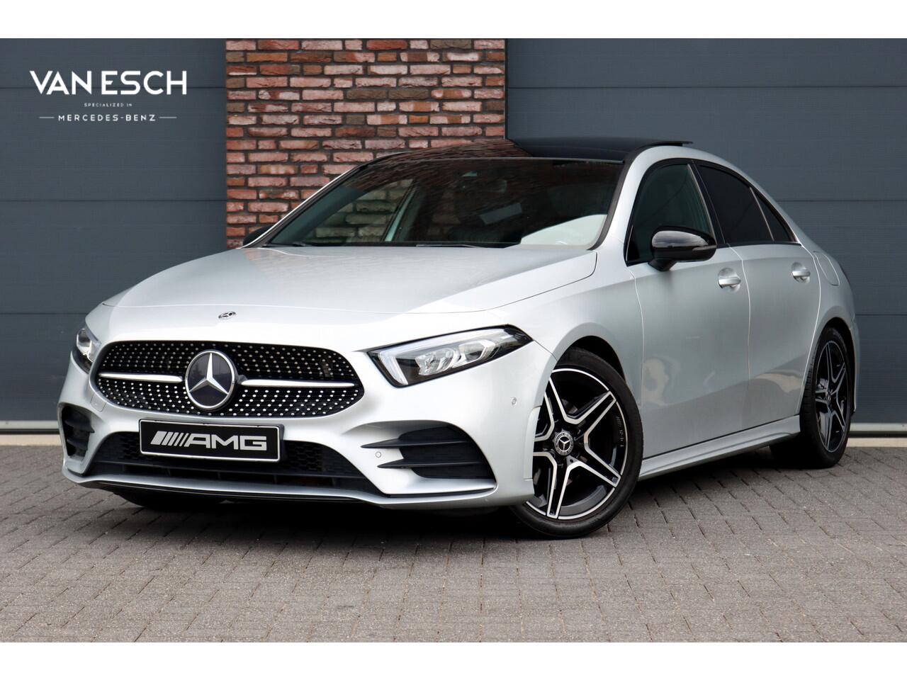 Mercedes-Benz A-KLASSE 200 Business Solution AMG | Panoramadak | Camera | Night Pakket | High Performance Led | Widescreen | Regensensor |