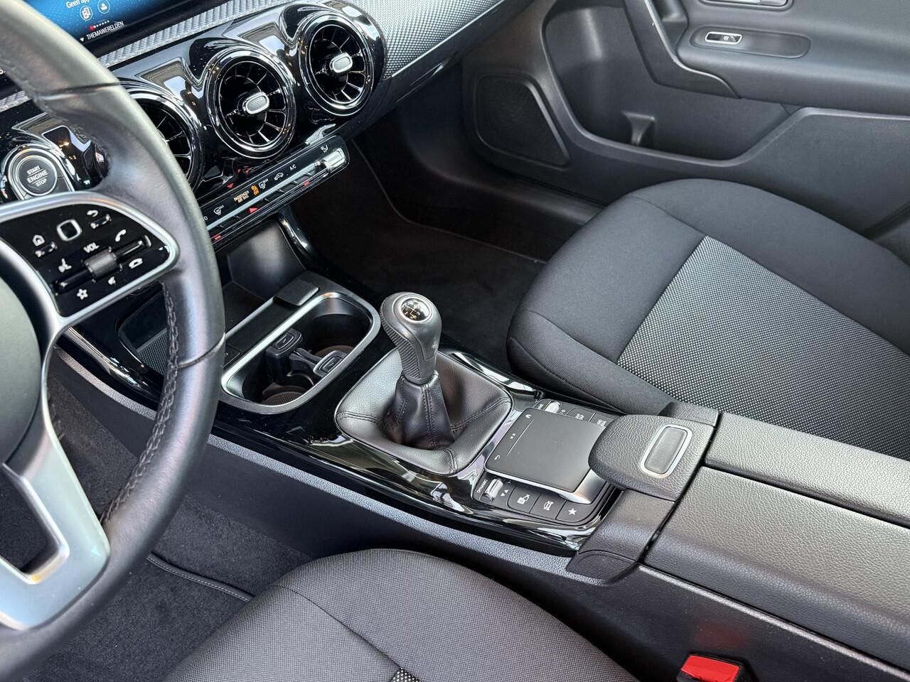 Mercedes-Benz A-KLASSE Hatchback 160 Business Solution