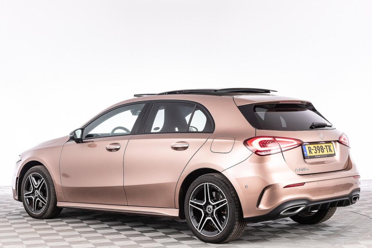 Mercedes-Benz A-KLASSE 250 e AMG Line | PANORAMADAK | Full LED ? 1e Eigenaar