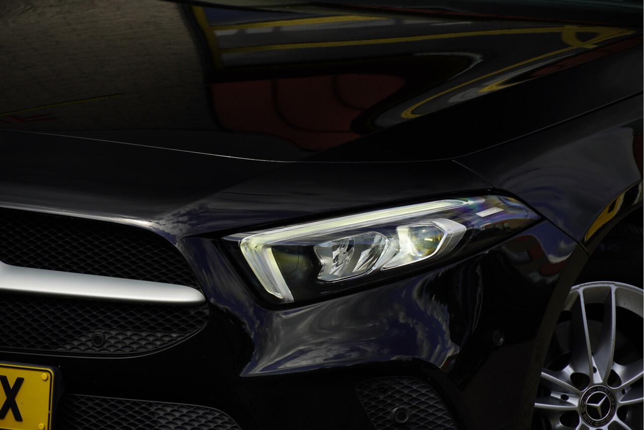Mercedes-Benz A-KLASSE 180 Automaat! 5drs Business Solution BJ2020 Lmv 16" | Led | Pdc | Navi | Achteruitrijcamera | App-Connect | Virtual cockpit | Climate control | Cruise control | Verwarmde voorstoelen | Getint glas