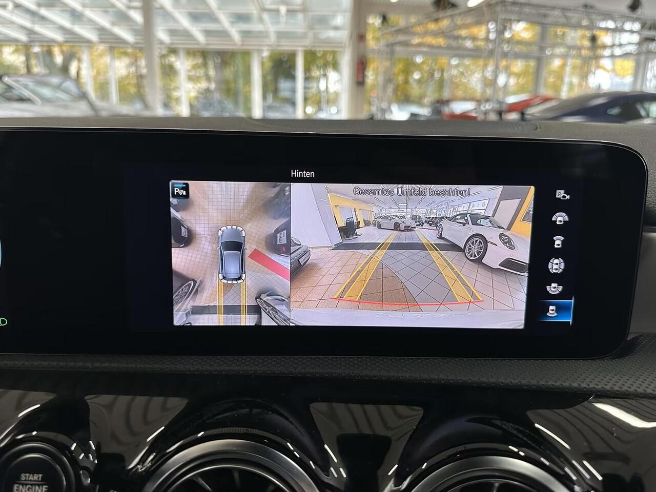 Mercedes-Benz A-KLASSE 250e AMG ** LED, MBUX+, DISTR, PANORAMA, HuD, 2-Zone CLIMA, 19-inch LMV, ** 1e EIG - UNFALLFREI ** ** INFORMEER OOK NAAR ONZE AANTREKKELIJKE FINANCIAL-LEASE TARIEVEN **