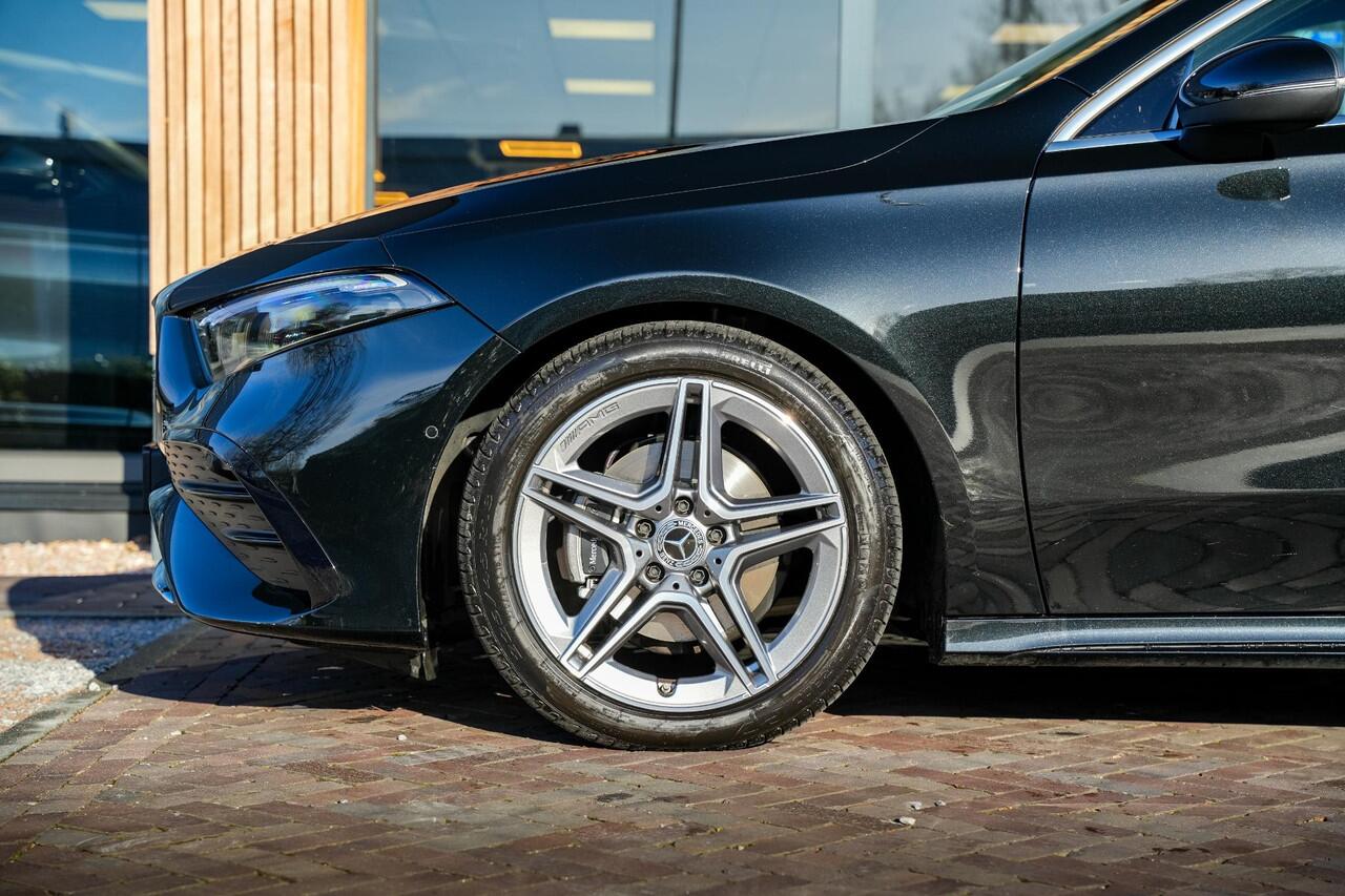 Mercedes-Benz A-KLASSE 200 d AMG Camera Ambient Widescreen Cruise Dode Hoek