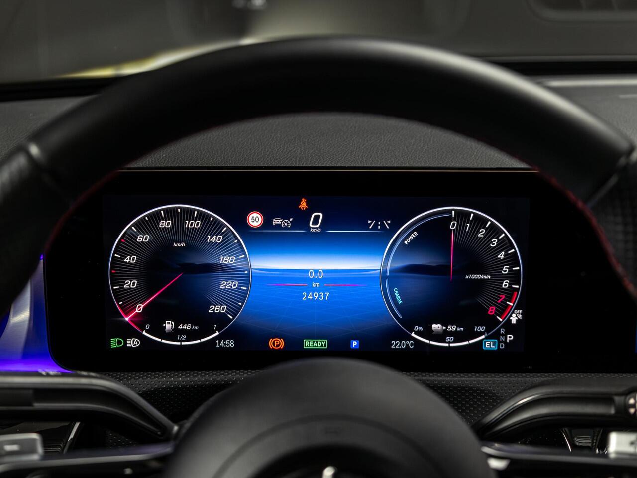 Mercedes-Benz A-KLASSE Hatchback 250 e Business Solution AMG Premium PLUS | Panorama dak