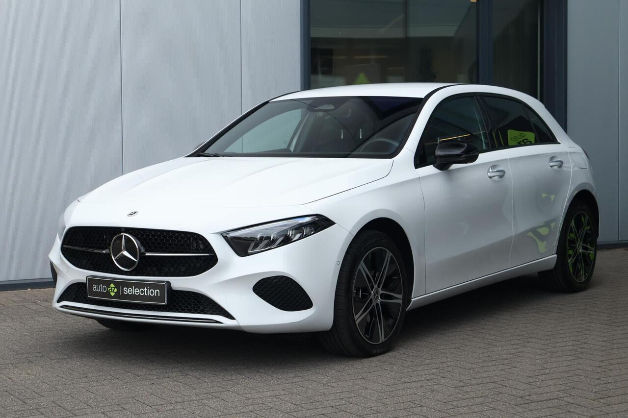 Mercedes-Benz A-KLASSE 250 e Luxury Line