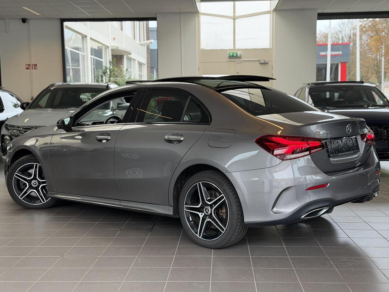 Mercedes-Benz A-KLASSE 250 e AMG Line PANO / MEMO / SFEER / NAVI / 360 BTW