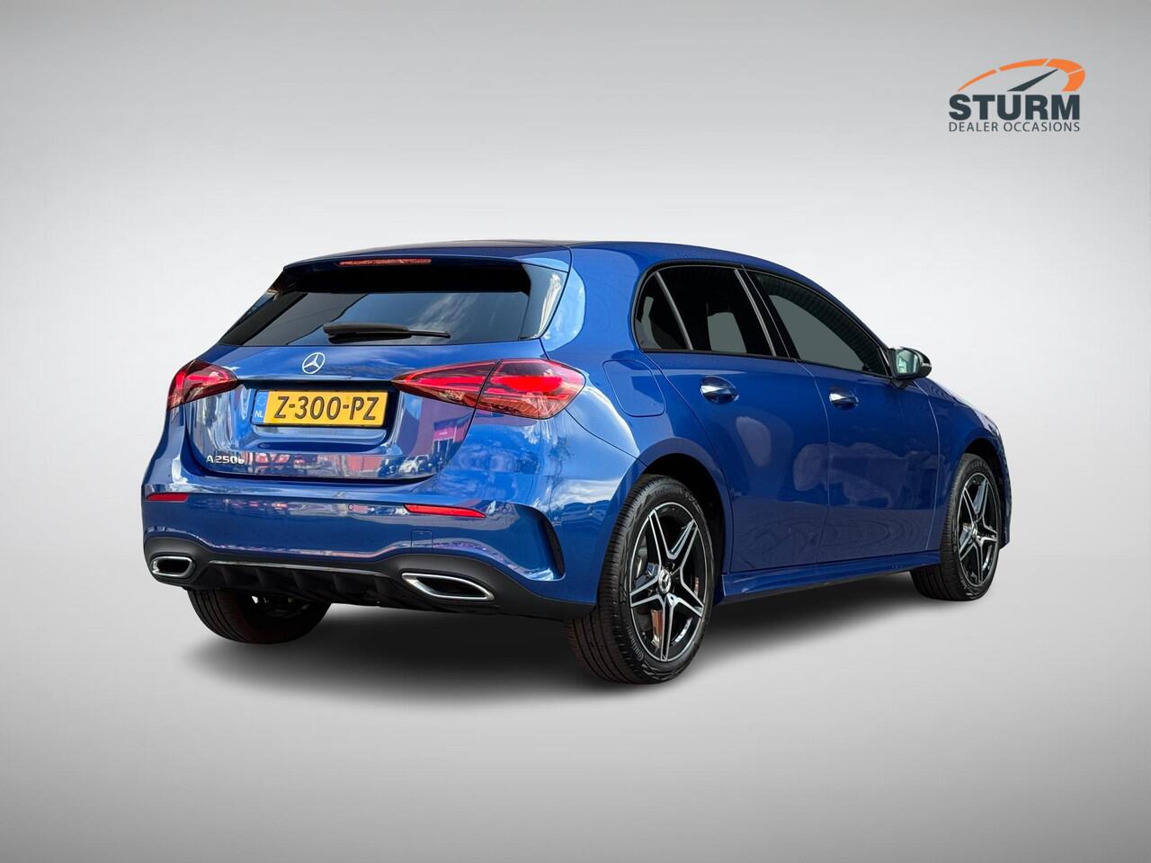 Mercedes-Benz A-KLASSE 250 e Star Edition AMG Line SoH 97% NL-Auto, Facelift Model + Nieuwstaat!