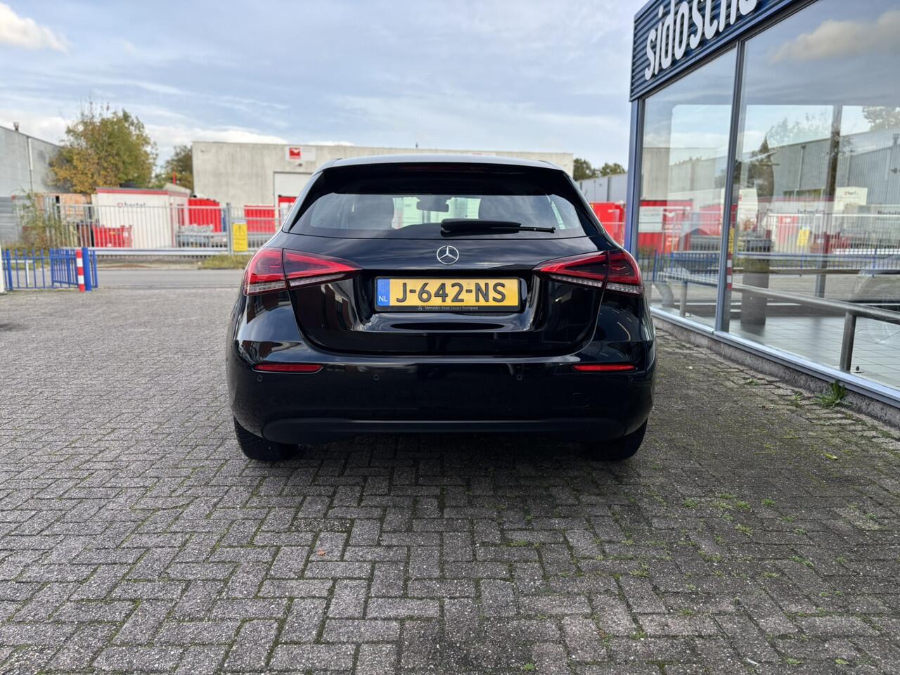 Mercedes-Benz A-KLASSE 160 Business Solution