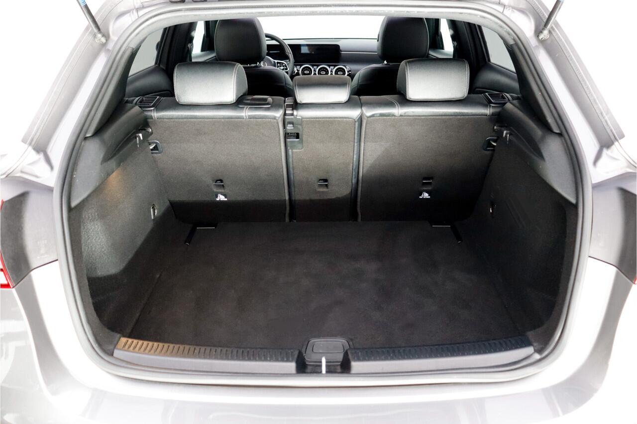 Mercedes-Benz A-KLASSE 180 Aut Advantage PANO | WIDESCREEN | CAMERA | CRUISE | HALF.LEDER | FULL.LED | LANE.ASS