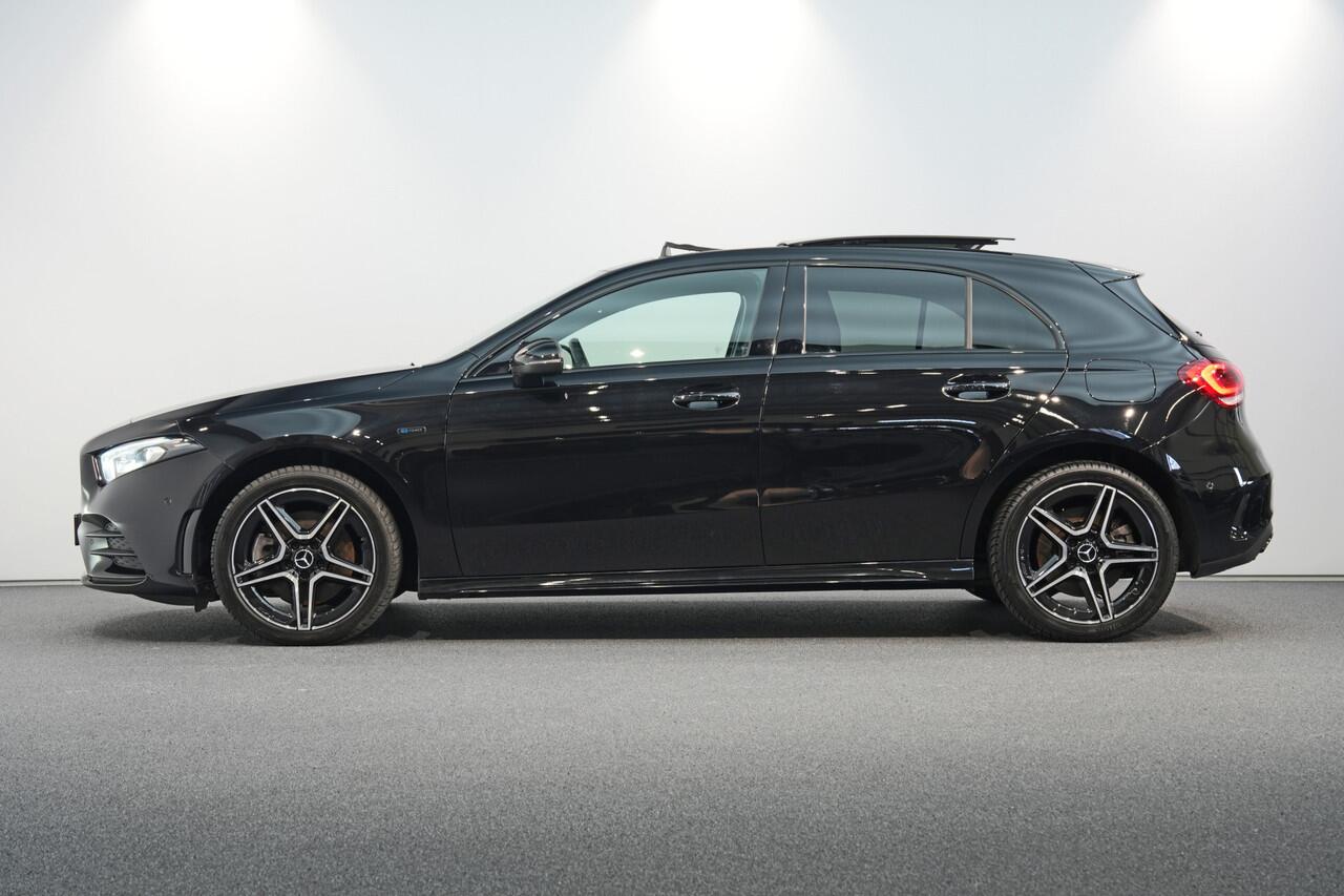 Mercedes-Benz A-KLASSE 250 e AMG ? EDITION ? MULITBEAM ? PANO ? NIGHT ? CAMERA ? CARPLAY ? MBUX NAVI