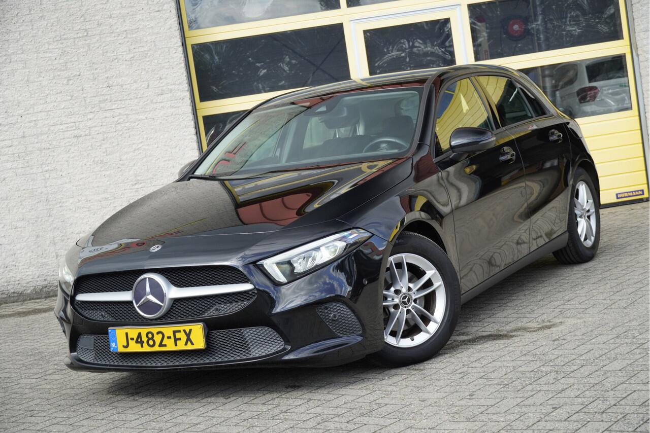 Mercedes-Benz A-KLASSE 180 Automaat! 5drs Business Solution BJ2020 Lmv 16" | Led | Pdc | Navi | Achteruitrijcamera | App-Connect | Virtual cockpit | Climate control | Cruise control | Verwarmde voorstoelen | Getint glas