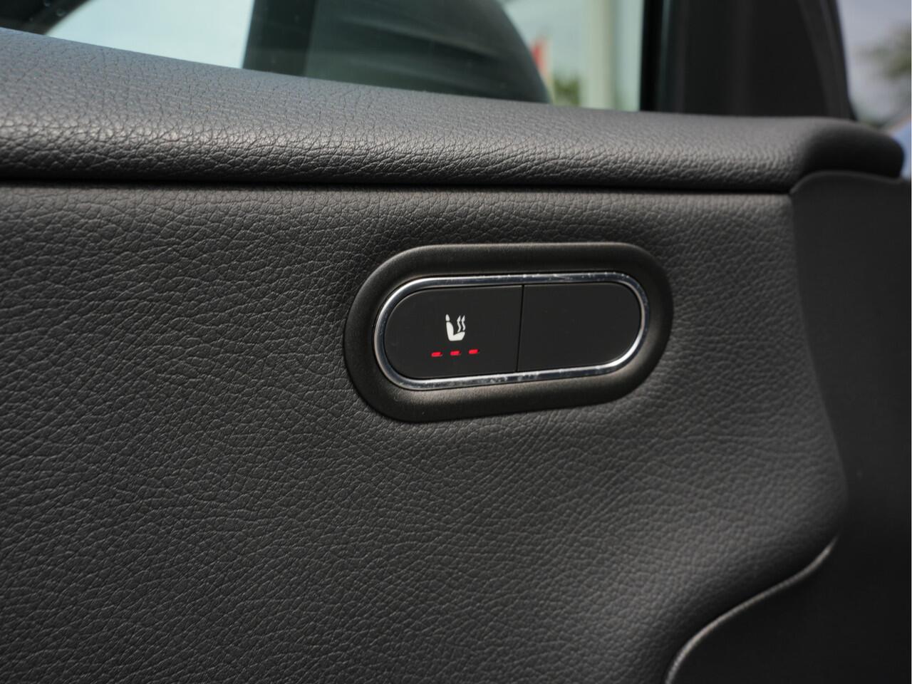 Mercedes-Benz A-KLASSE 180 Business Solution Automaat | Navigatie | Android/Apple Carplay