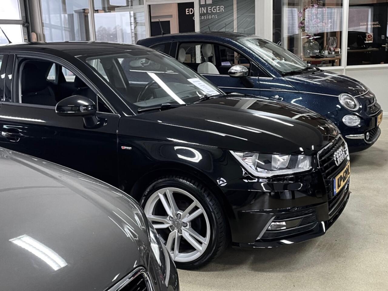 Mercedes-Benz A-KLASSE 180 Business Solution Luxury | Leer | Apple car play | Andriod Auto |