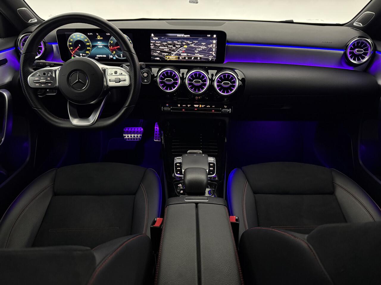 Mercedes-Benz A-KLASSE AMG 35 4MATIC 306PK | Sfeerverl. | Virtual | Burmester | Sportstoelen | Camera | Carplay | LED