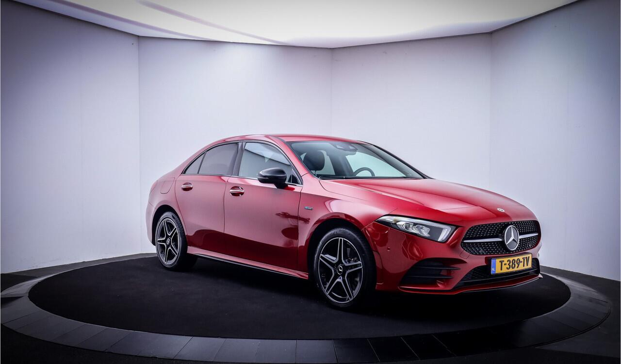 Mercedes-Benz A-KLASSE 250 e AMG SOLUTION BURMESTER | AMBIENT LIGHT | CAMERA | CARPLAY | STOELVERW | DAB | LMV 18''