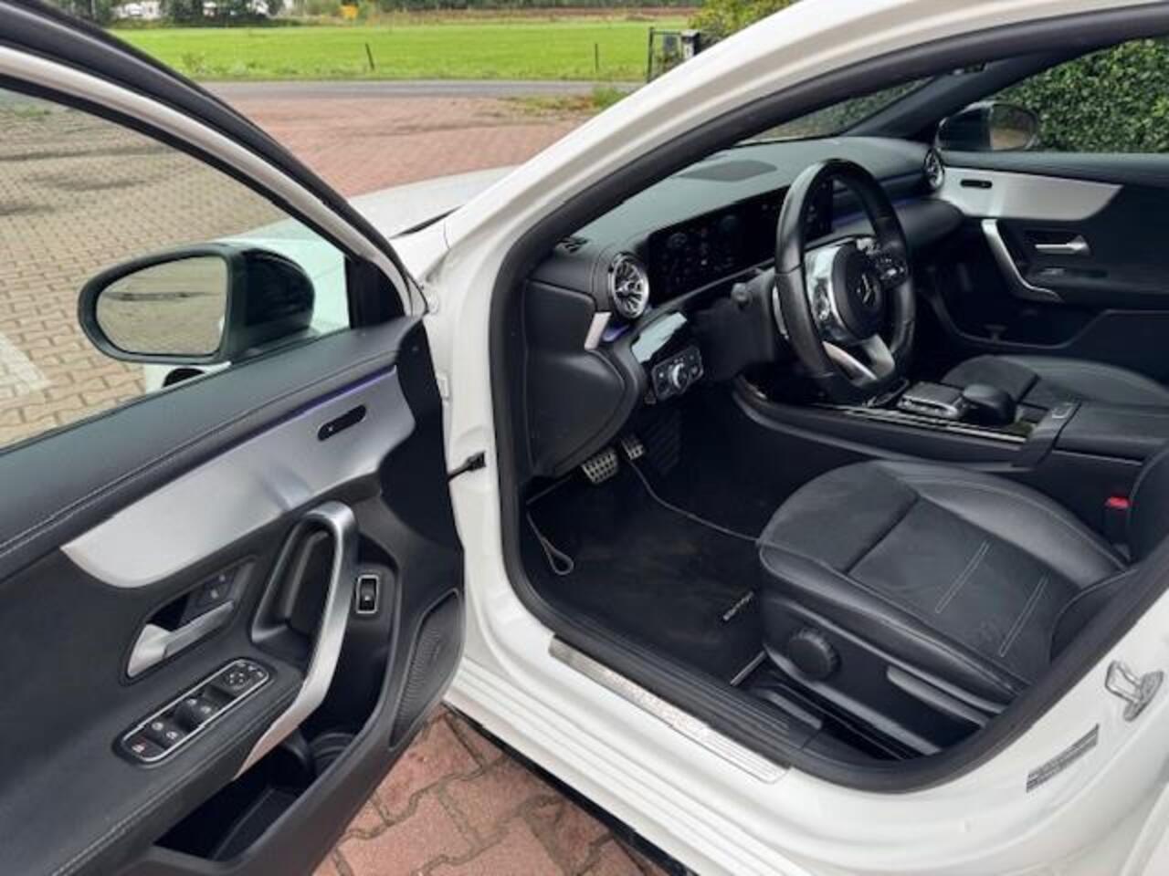 Mercedes-Benz A-KLASSE 250E BUSINESS SOLUTION AMG LIMITED/PANO/LED