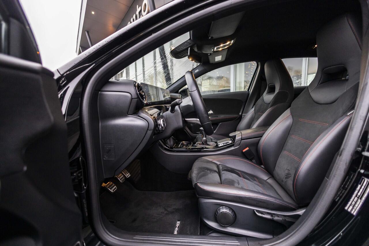 Mercedes-Benz A-KLASSE 180 AMG | LED | Carplay | NL