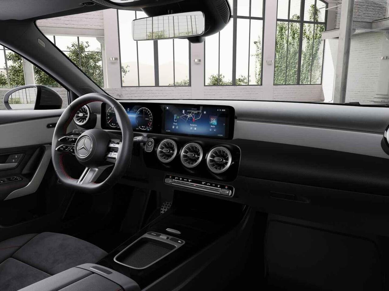 Mercedes-Benz A-KLASSE Hatchback 250 e Business Solution AMG