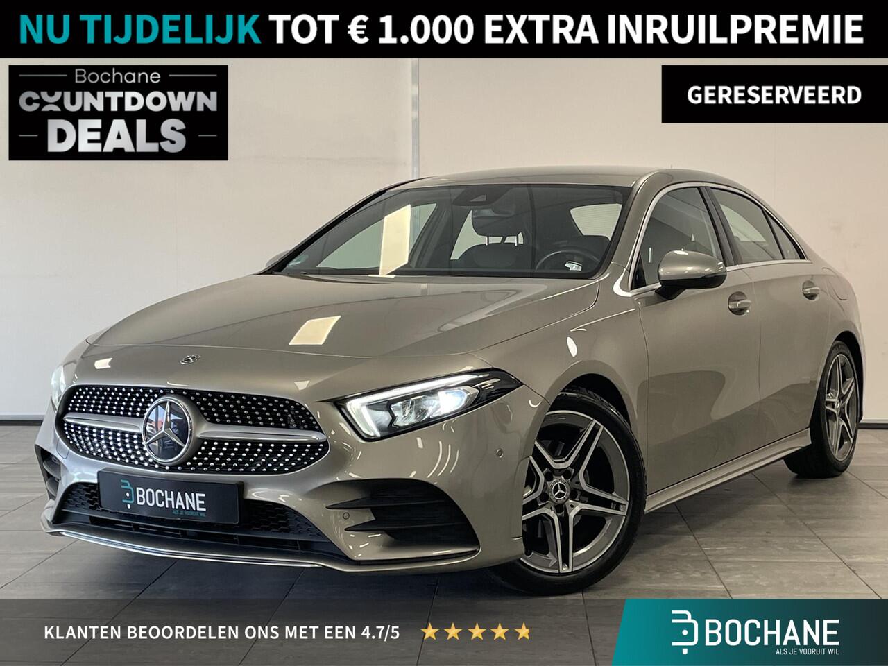 Mercedes-Benz A-KLASSE 200 AMG-Line | TREKHAAK | CAMERA | SFEERVERLICHTING | WIDESCREEN |