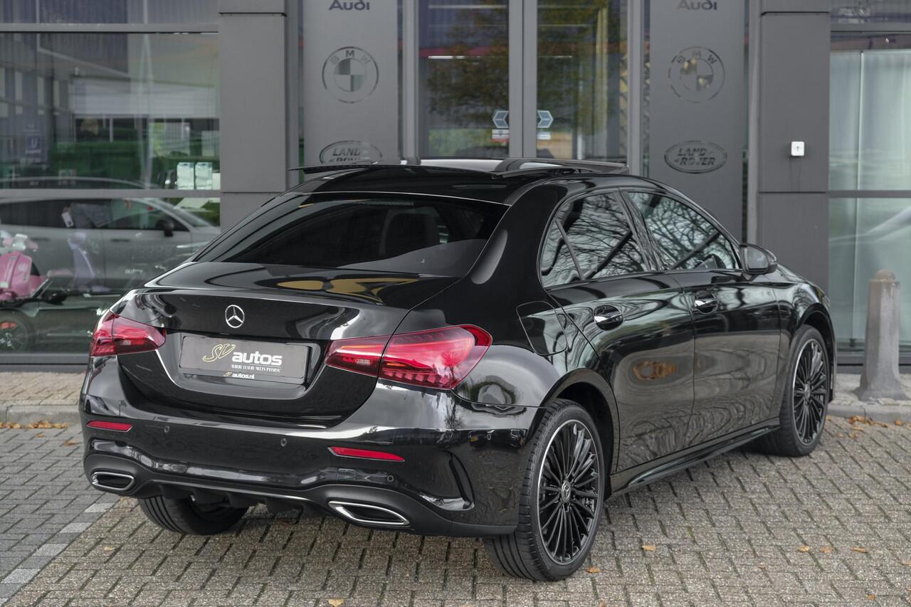 Mercedes-Benz A-KLASSE A250e AMG 218pk Hybrid Panoramadak Night pakket Widescreen Sfeerverlichting 19" LMV NLauto