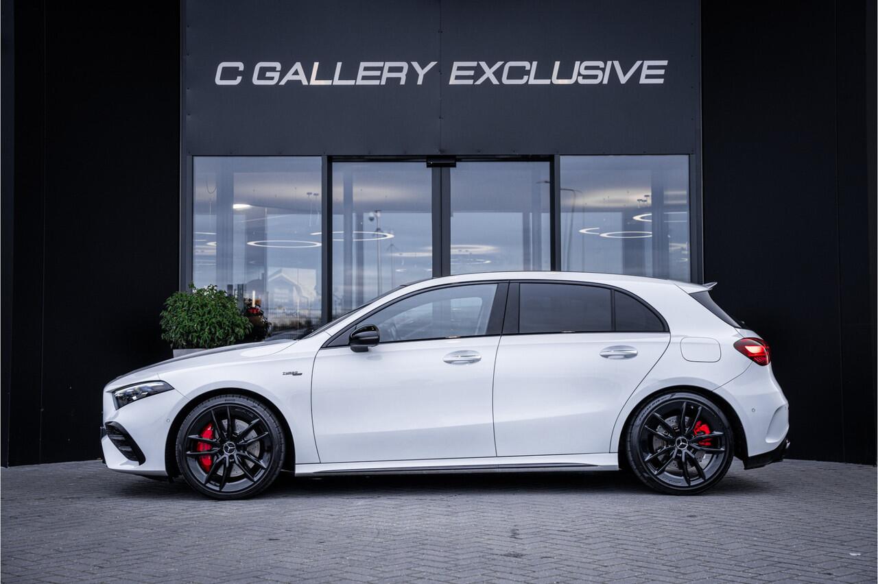 Mercedes-Benz A-KLASSE AMG A35 4MATIC - Panorama | Burmester | Keyless | Camera | Stoelverwarming