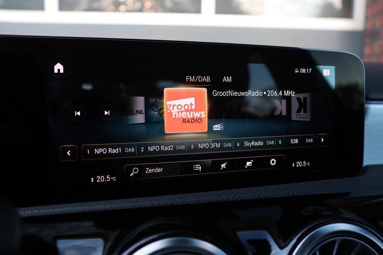 Mercedes-Benz A-KLASSE 180 Business Solution AMG, Night, sfeer