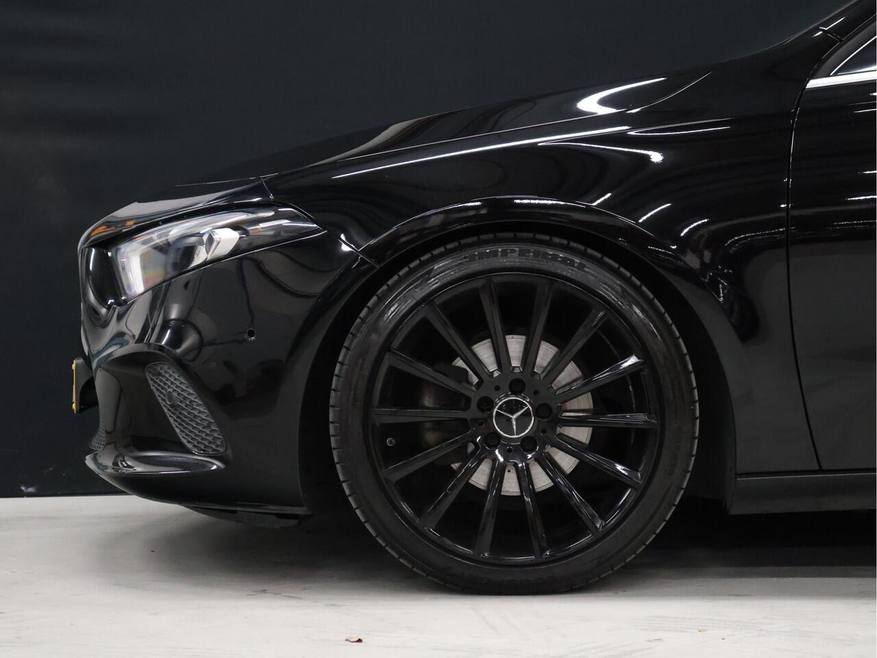 Mercedes-Benz A-KLASSE 160 Sport Business Solution *WEEKAANBIEDING* [WIDESCREEN, APPLE CARPLAY, ANDROID AUTO, STOELVERWARMING, CAMERA, SPORTSTOELEN, NIEUWSTAAT]