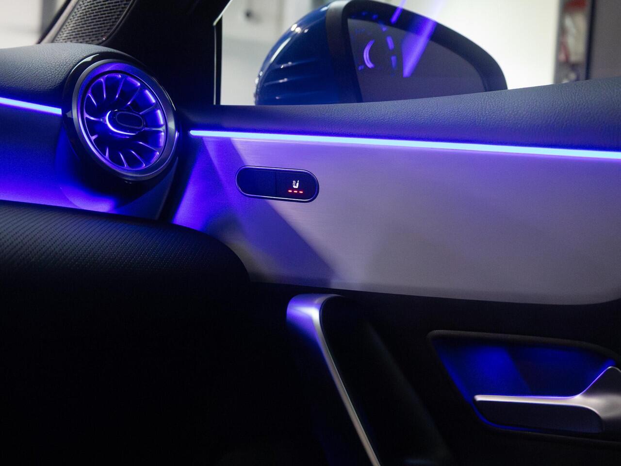 Mercedes-Benz A-KLASSE Limousine 250 e Star Edition AMG Line LIMITED