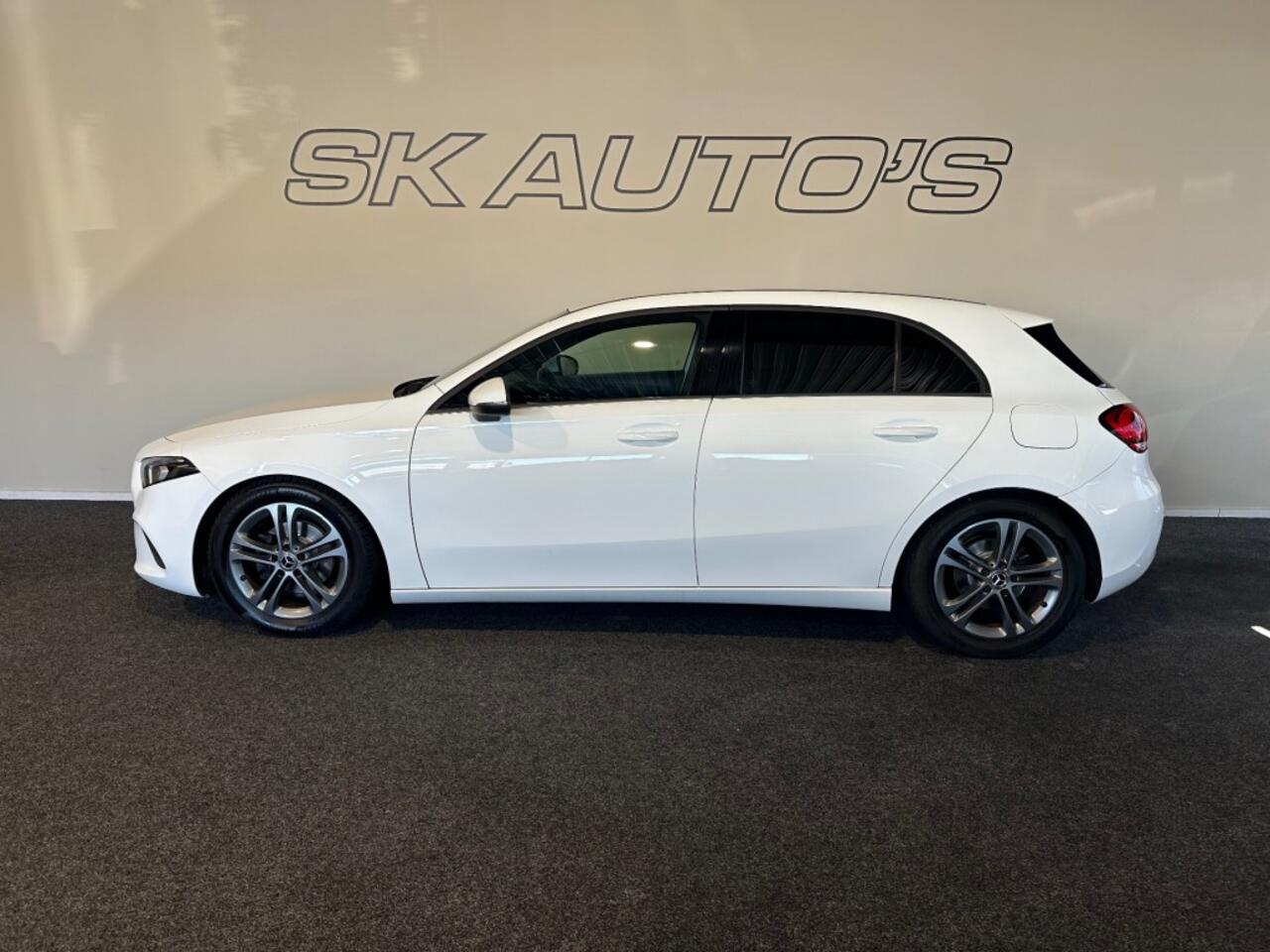 Mercedes-Benz A-KLASSE 160 - NAP l CLIMA l CRUISE l CAMERA l CARPLAY l 17INCH l