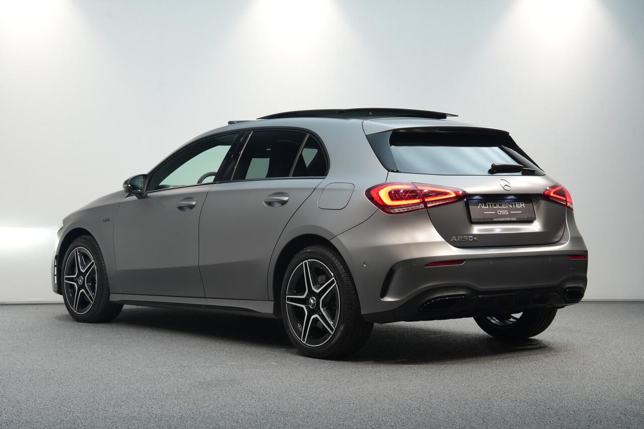 Mercedes-Benz A-KLASSE 250 e AMG MAGNO MAT ? NIGHT ? PANO ? CAMERA ? SFEER ? MBUX-HIGH END