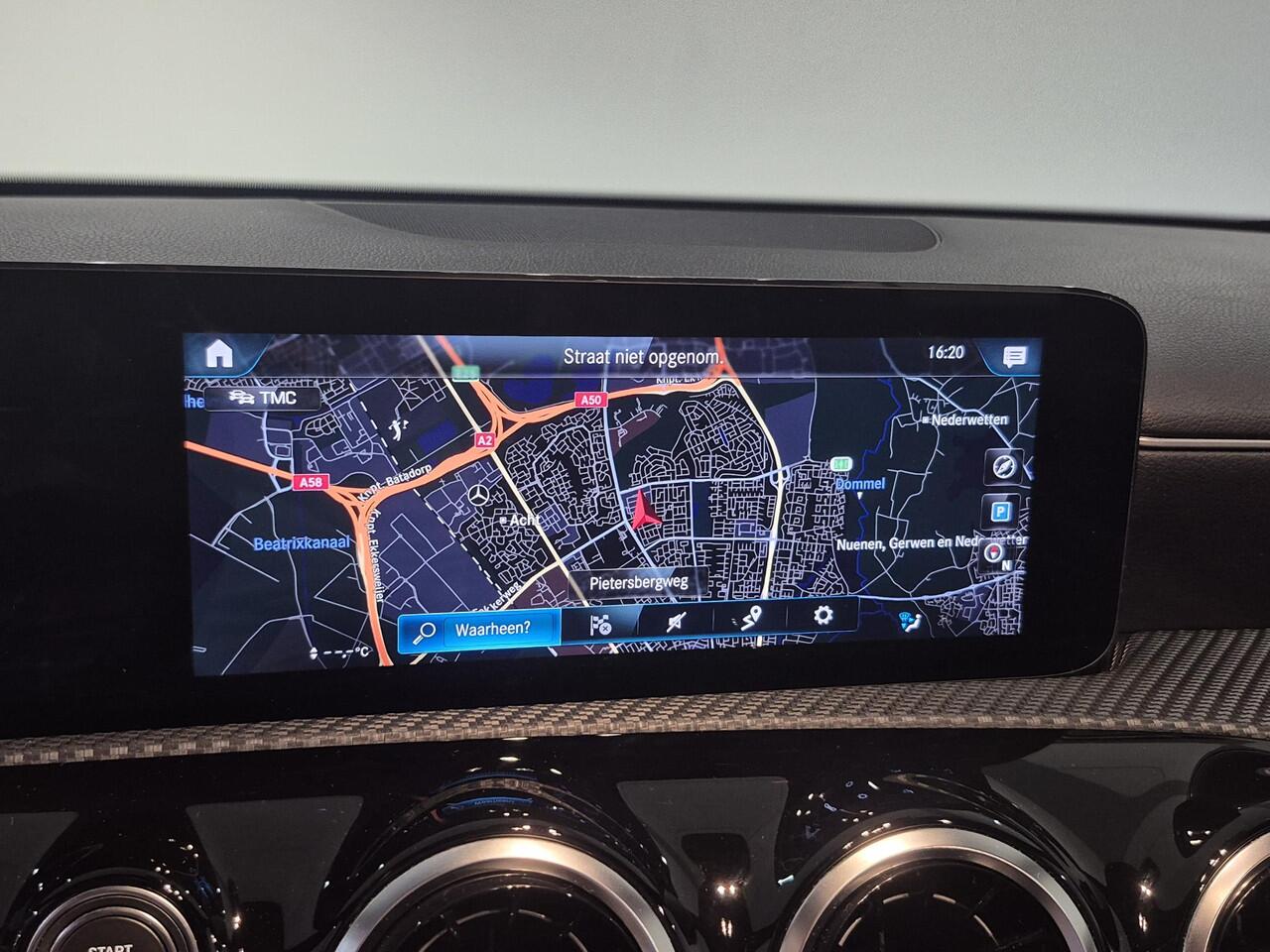 Mercedes-Benz A-KLASSE 180 Business Solution | Wide Screen | Navigatie | Camera |