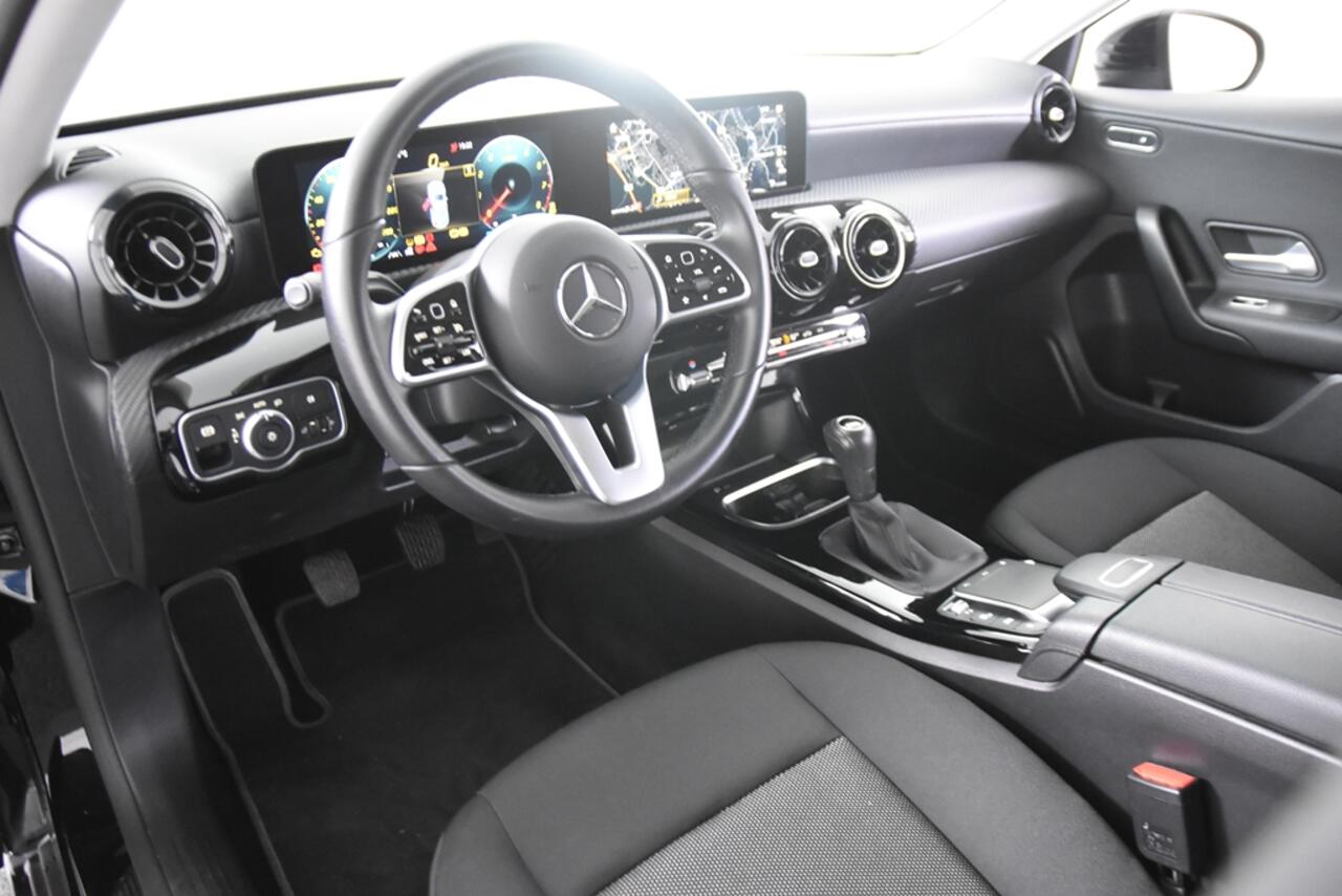 Mercedes-Benz A-KLASSE 180 *1ste Eigenaar*Navigatie*DAB*PDC*